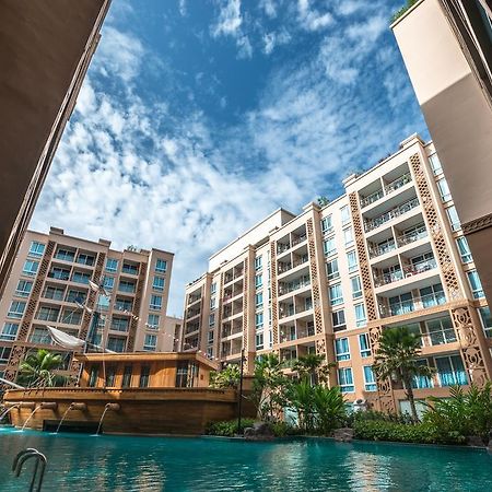 Atlantis Condo Resort Pattaya Джомтьен Экстерьер фото