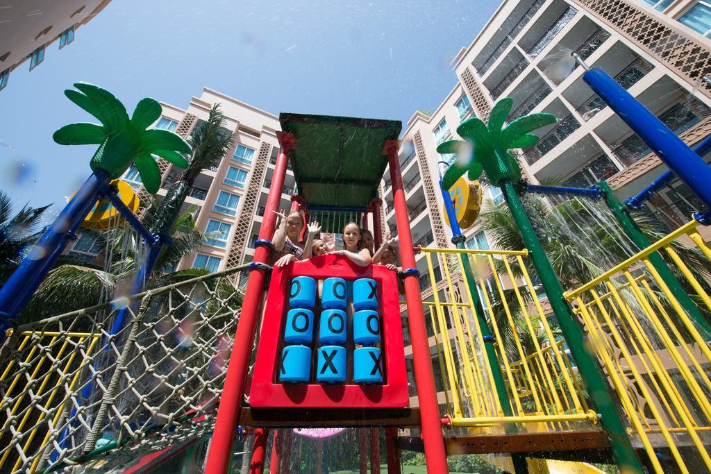 Atlantis Condo Resort Pattaya Джомтьен Экстерьер фото